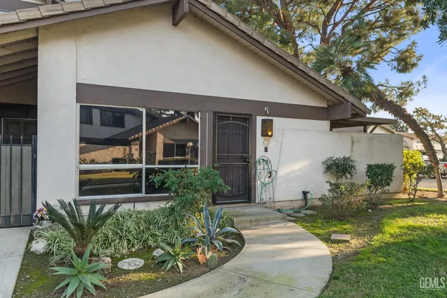 $195,000 | Undisclosed Address, Bakersfield, CA 93301