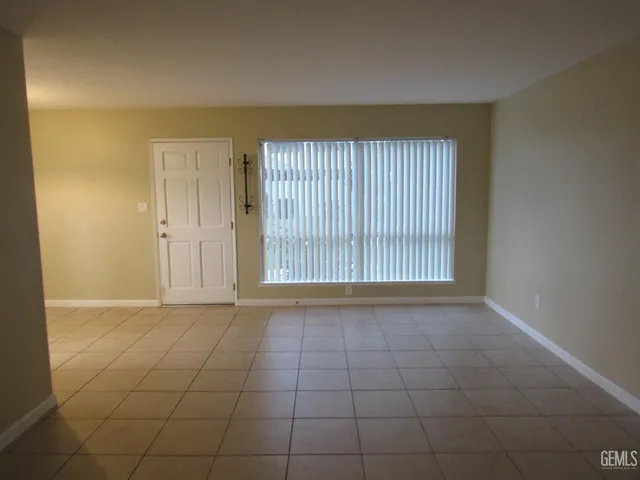 $195,000 | Undisclosed Address, Bakersfield, CA 93301