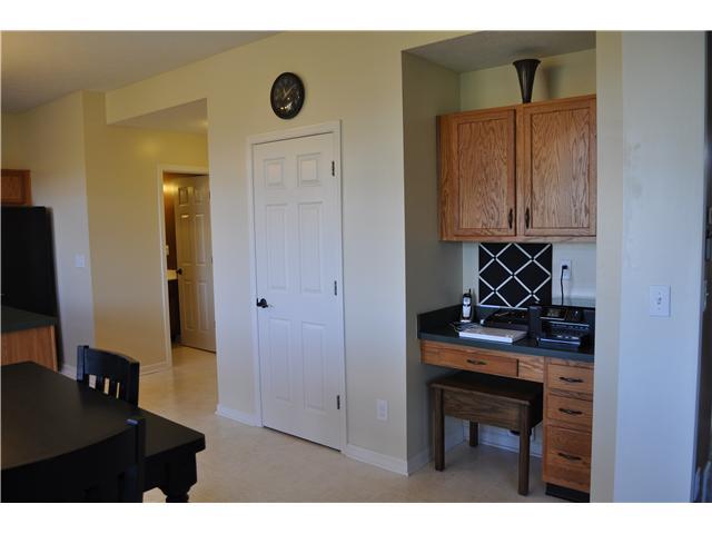 10496 Silver Ridge Circle Fishers, IN 46250 - Photo 13 of 21 Gallery Image 13