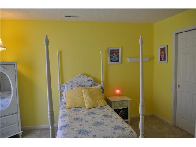 10496 Silver Ridge Circle Fishers, IN 46250 - Photo 17 of 21 Gallery Image 17