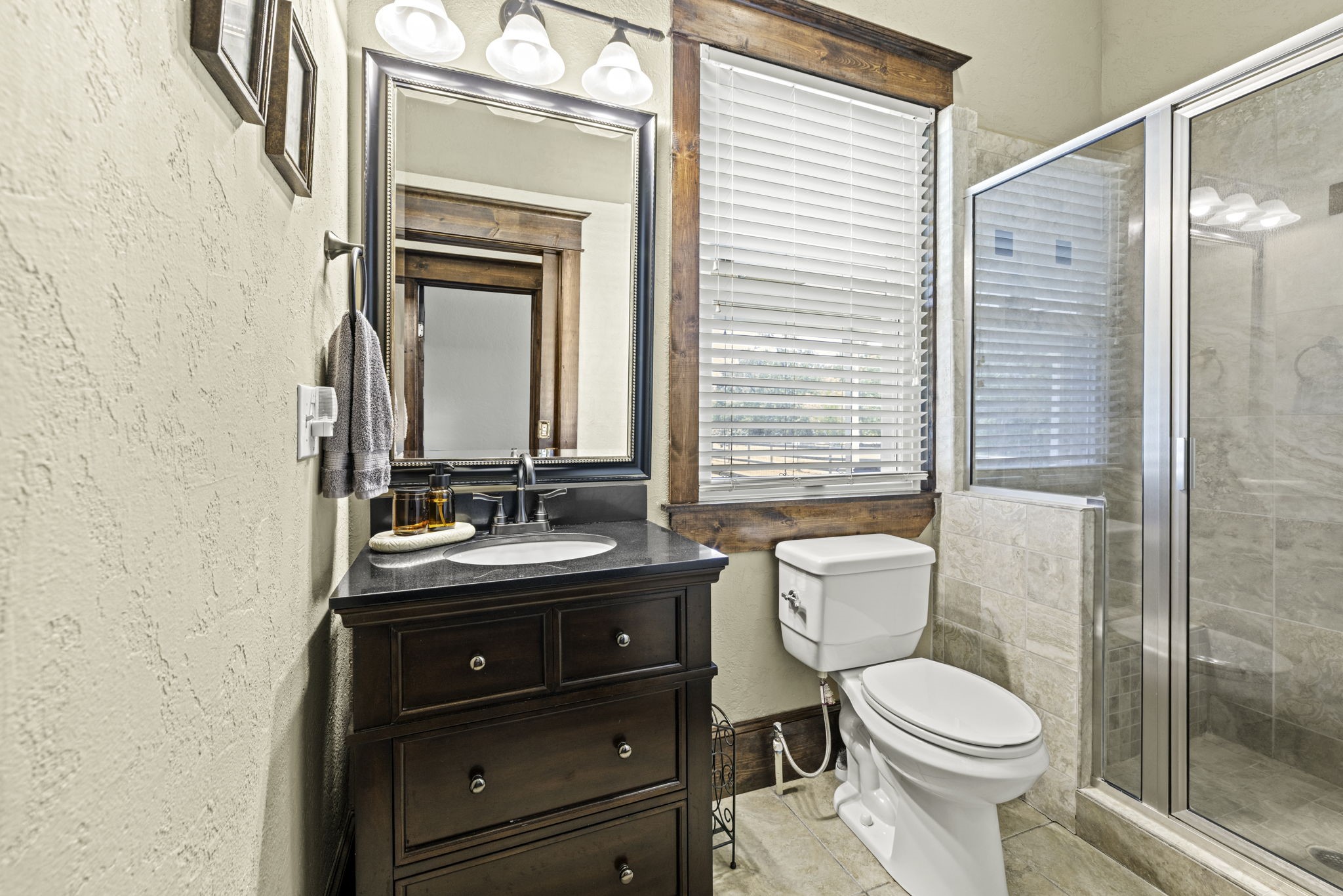 10885 Post Oak Drive Conroe, TX 77385 - Photo 28 of 50