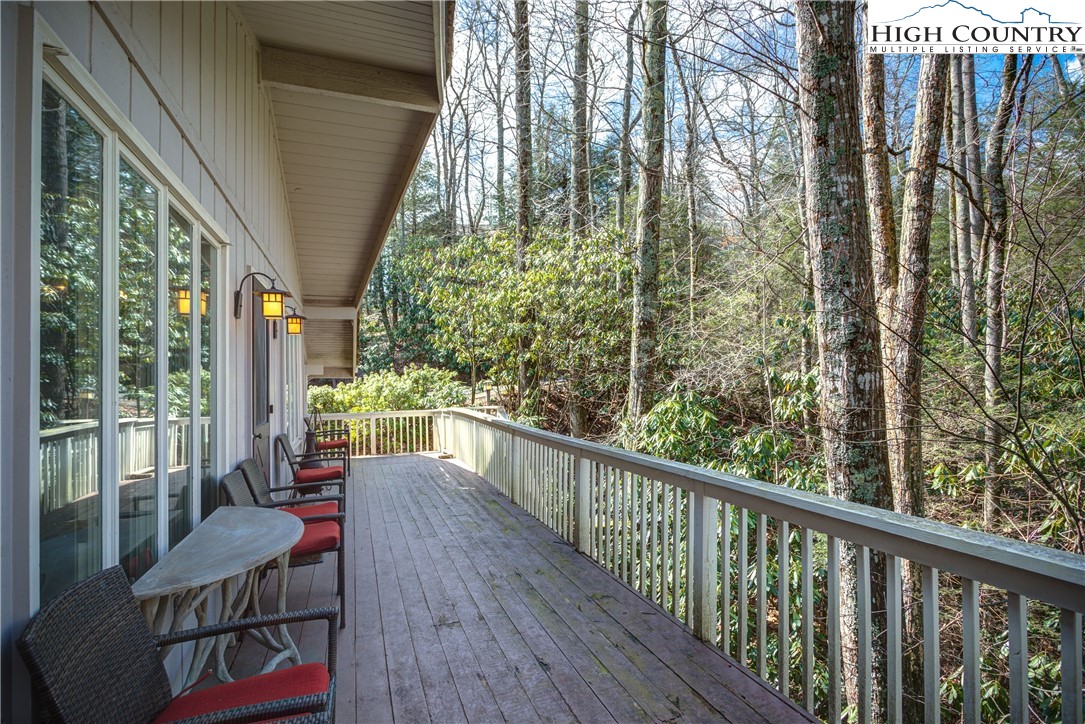 209 Birch Road Boone, NC 28607 - Photo 7 of 37