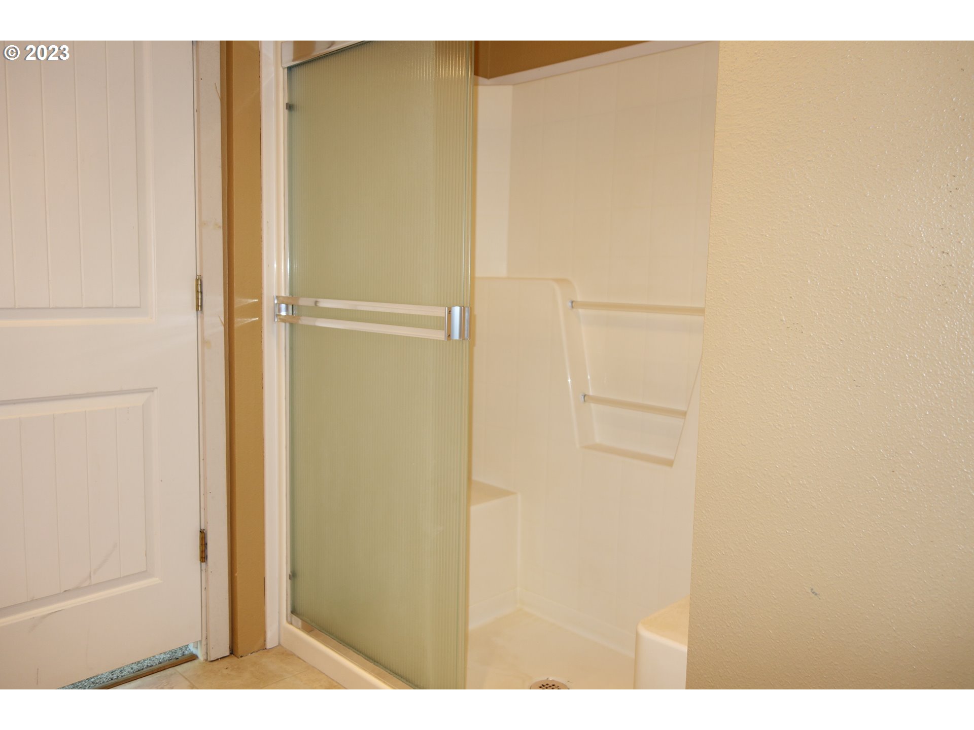 182 Bates Road White Salmon, WA 98672 - Photo 21 of 38