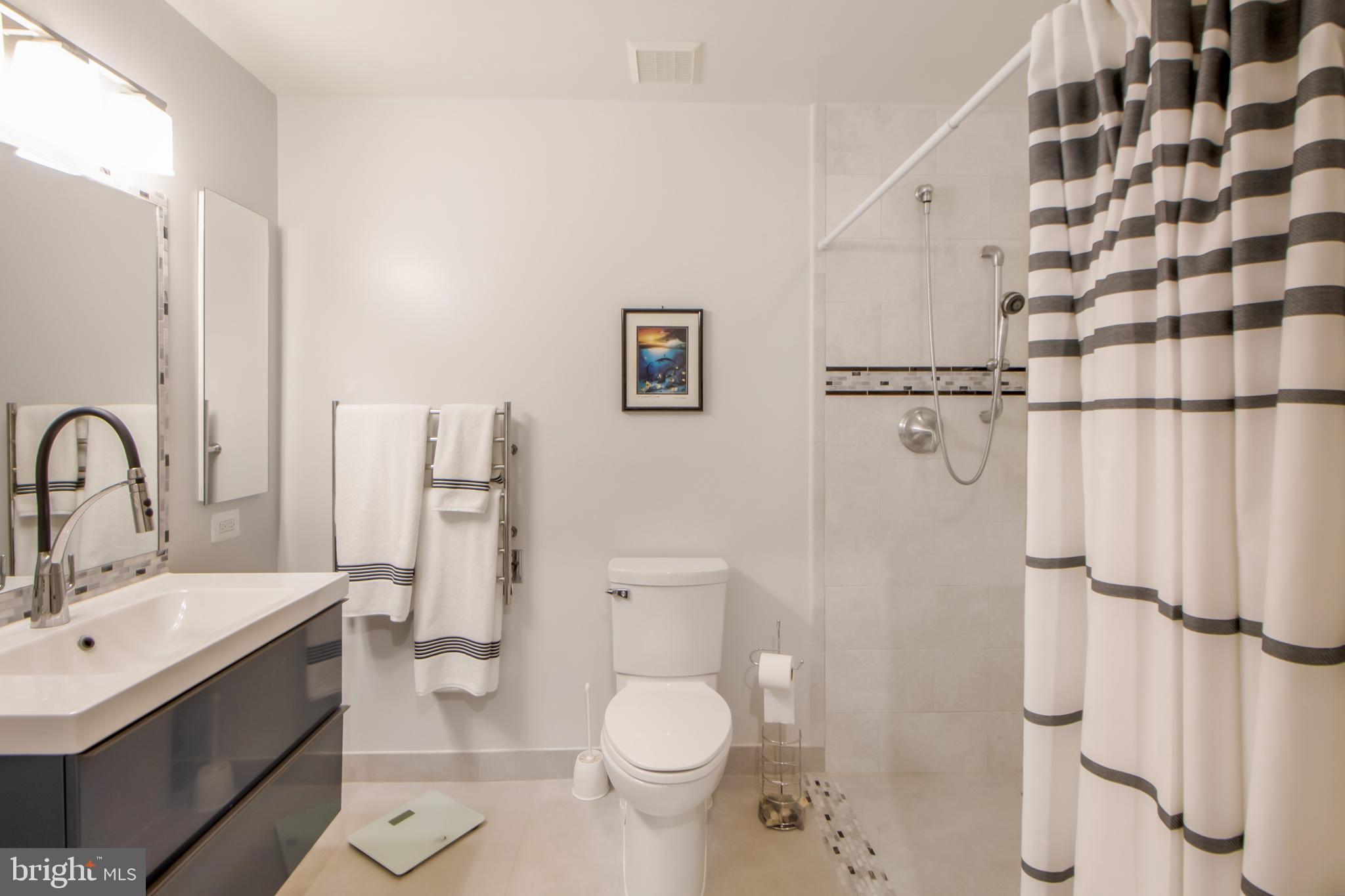 2779 Cody Road Vienna, VA 22181 - Photo 42 of 50 Gallery Image 42