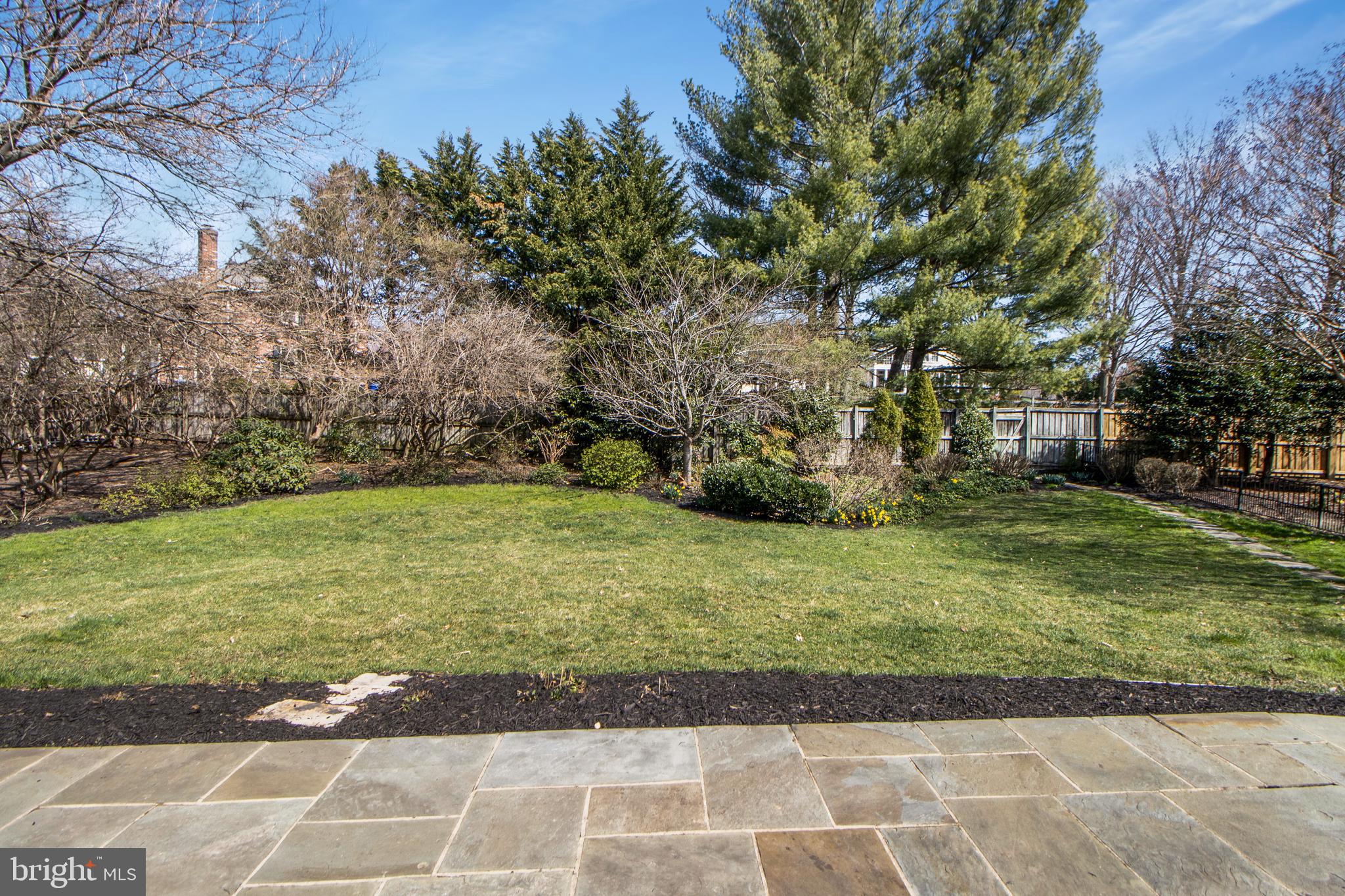 2779 Cody Road Vienna, VA 22181 - Photo 7 of 50 Gallery Image 7