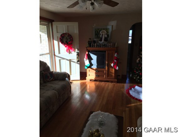 113 Valley Road Waynesboro, VA 22980 - Photo 14 of 31 Gallery Image 14