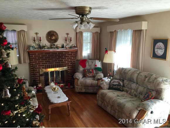113 Valley Road Waynesboro, VA 22980 - Photo 9 of 31 Gallery Image 9