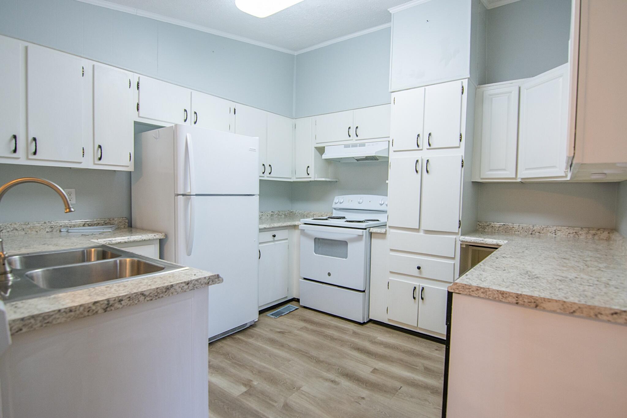 1606 Oaken Trail, Unit 2 Chattanooga, TN 37421 - Photo 7 of 27 1606OakenTrail-7