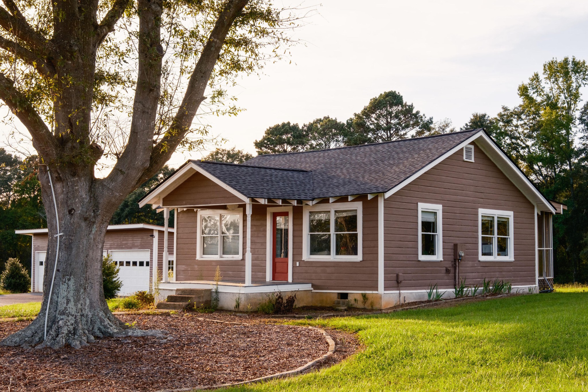 4340 Holland Chattoogaville Road Lyerly, GA 30730 - Photo 7 of 47 a front view of a house with a yard