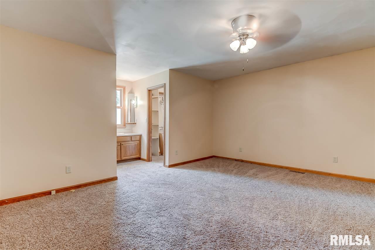 5 Pellinor Drive Rochester, IL 62563 - Photo 16 of 36 Gallery Image 16