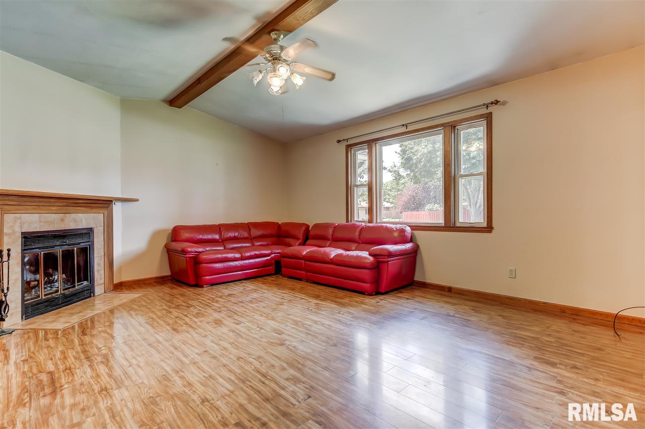 5 Pellinor Drive Rochester, IL 62563 - Photo 5 of 36 Gallery Image 5
