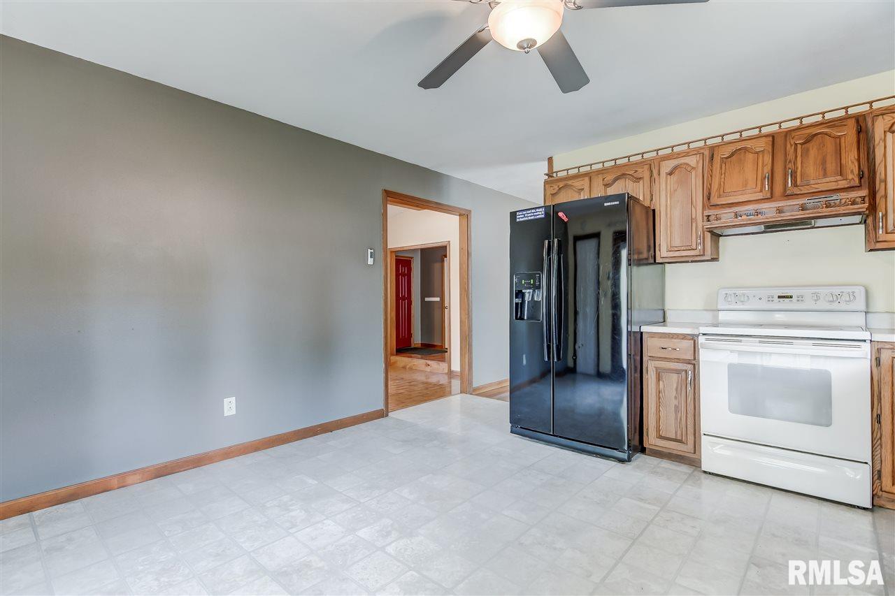 5 Pellinor Drive Rochester, IL 62563 - Photo 7 of 36 Gallery Image 7
