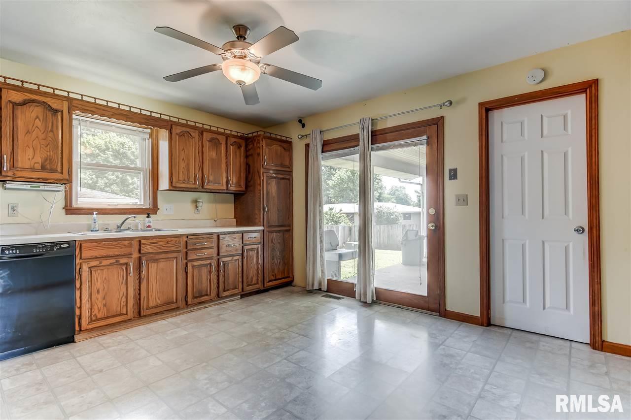 5 Pellinor Drive Rochester, IL 62563 - Photo 9 of 36 Gallery Image 9