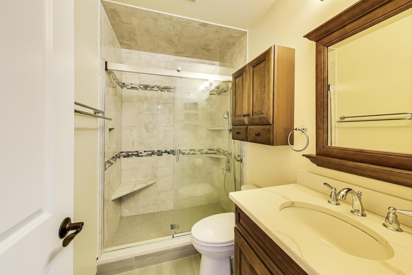 1831 West Rookery Circle Round Lake, IL 60073 - Photo 29 of 49 Gallery Image 29