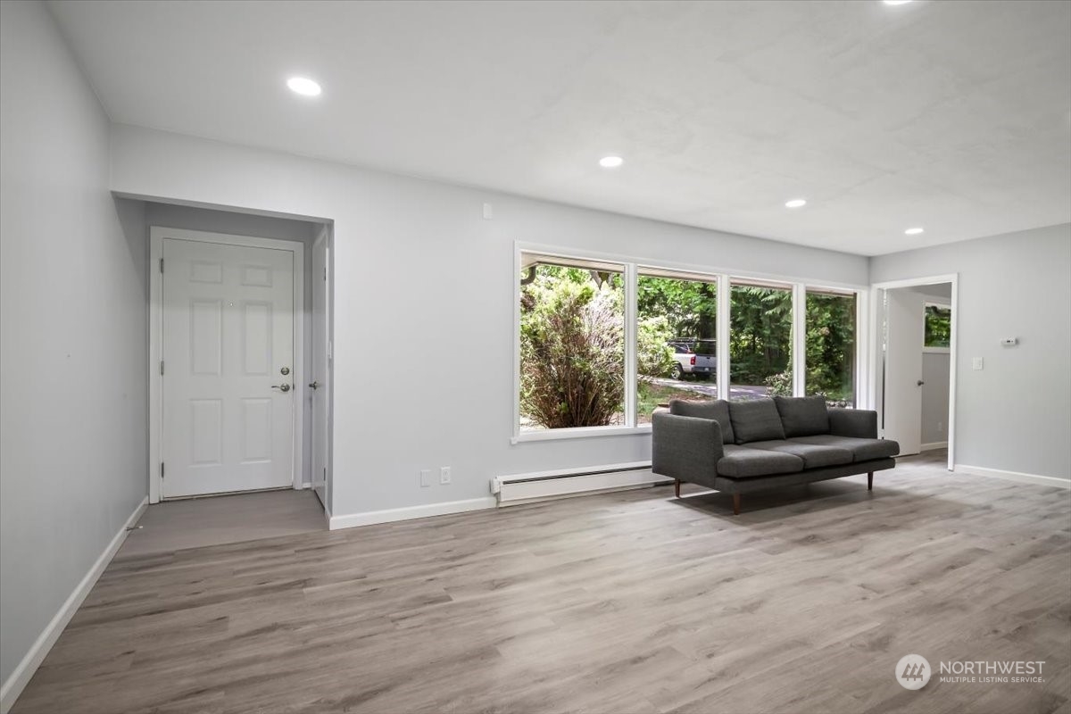 4081 Southeast Horstman Road Port Orchard, WA 98366 - Photo 4 of 39 Gallery Image 4