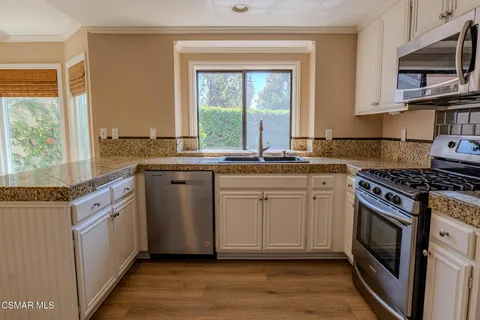 $809,000 | 2704 Simi Hills Lane, Simi Valley, CA 93063