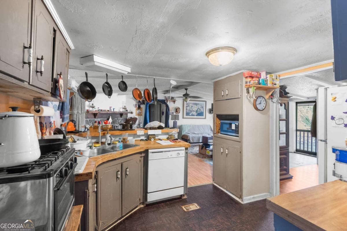 2859 Highway 36 Jackson, GA 30233 - Photo 5 of 9