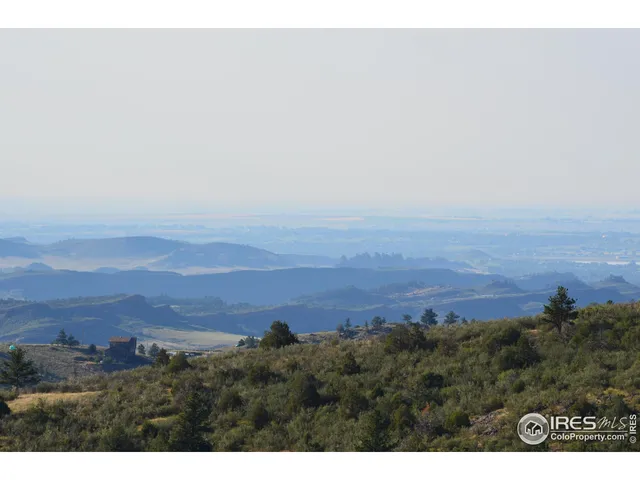 a black and white photo of a mountain