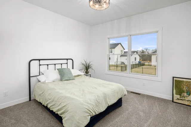 $729,900 | 7123 Alvie Lane, Bettendorf, IA 52722