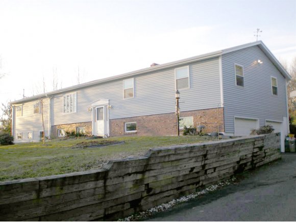 833 Town Line Road Johnson City, NY 13790 - Photo 1 of 12 Gallery Image 1
