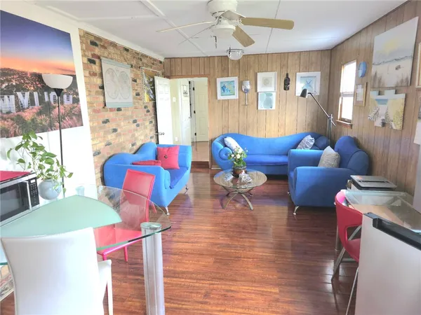 $325,000 | 830 Green Acres Road, Seneca, SC 29678