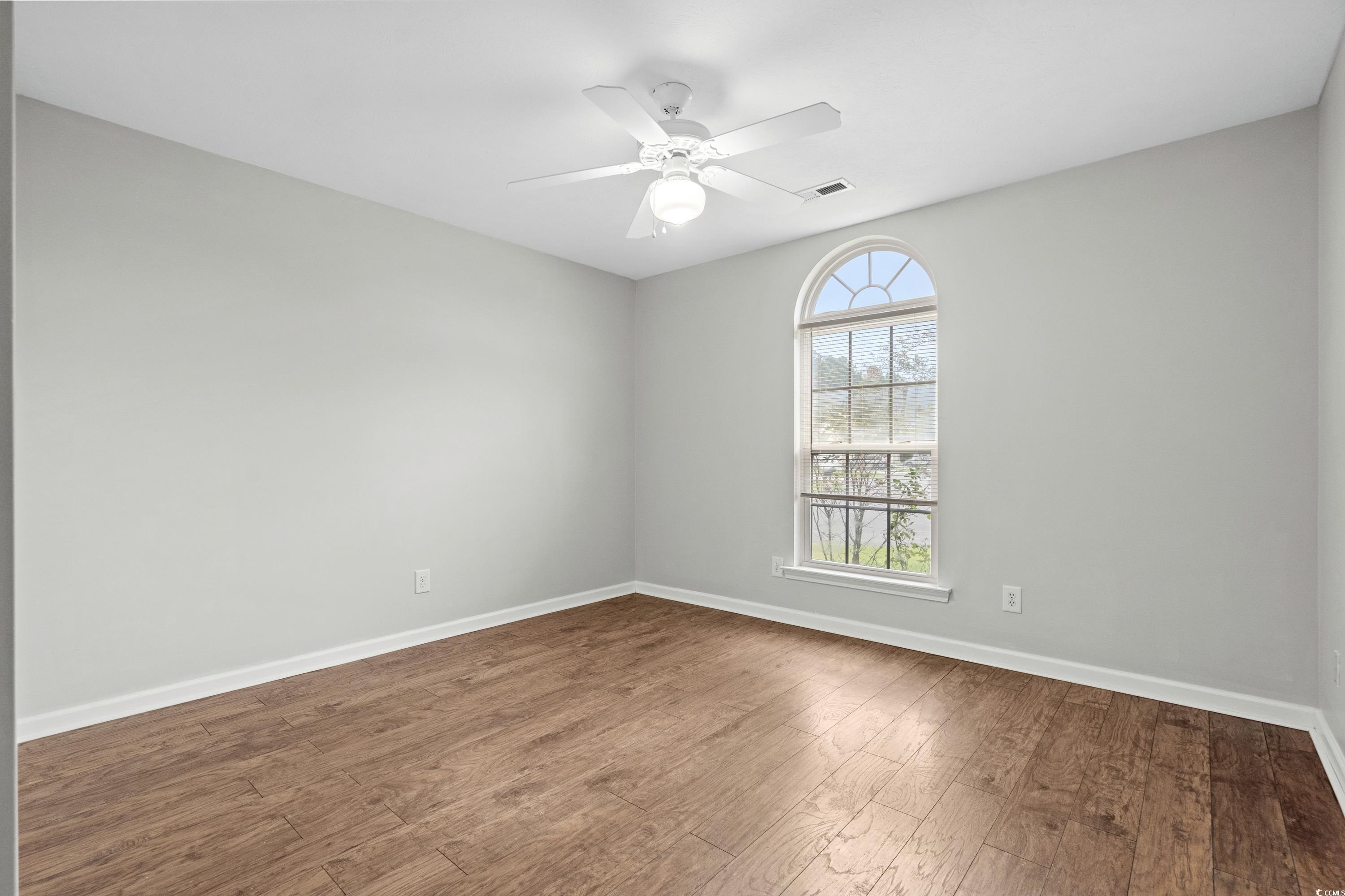 9764 Conifer Lane Murrells Inlet, SC 29576 - Photo 18 of 38 Gallery Image 18