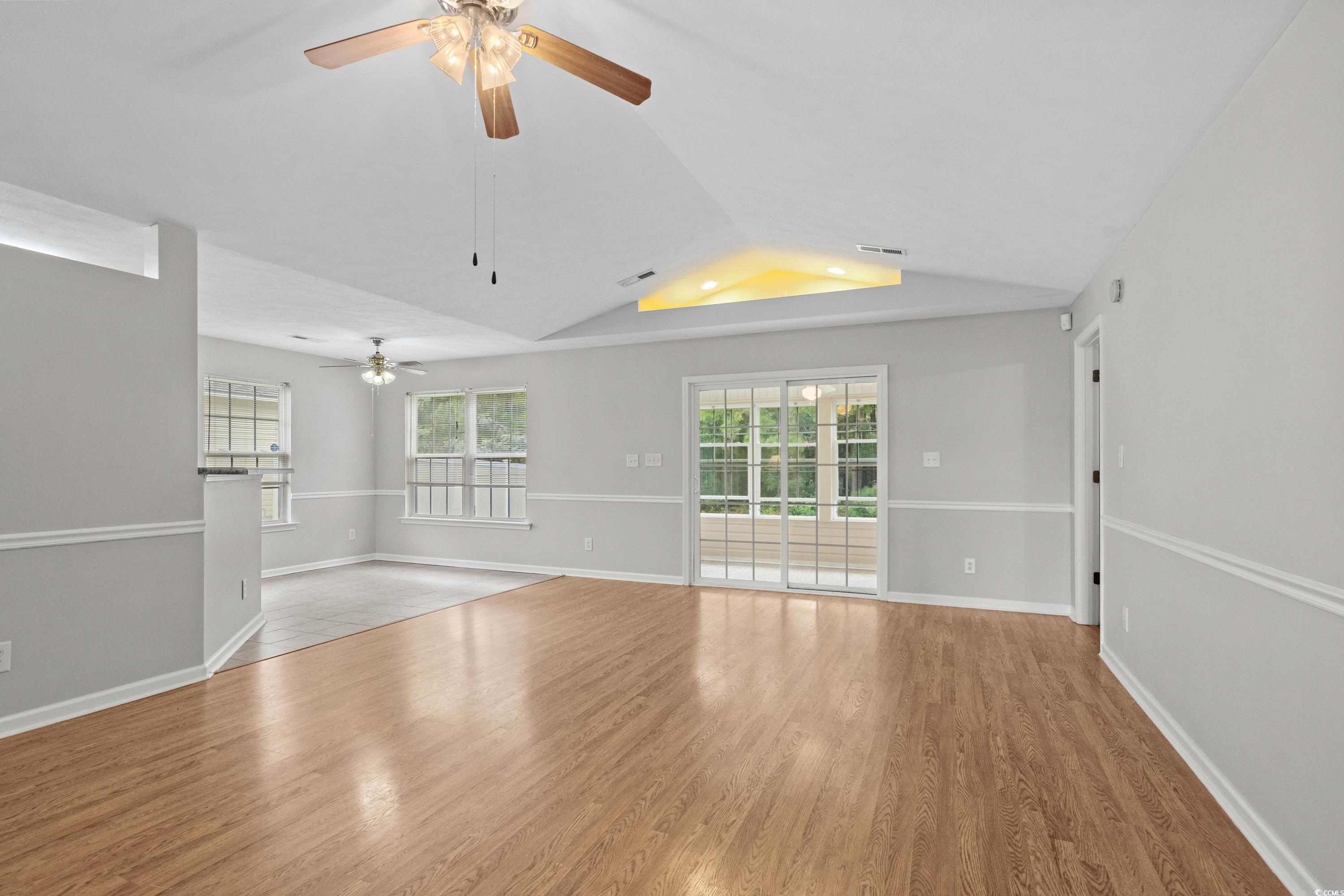9764 Conifer Lane Murrells Inlet, SC 29576 - Photo 8 of 38 Gallery Image 8
