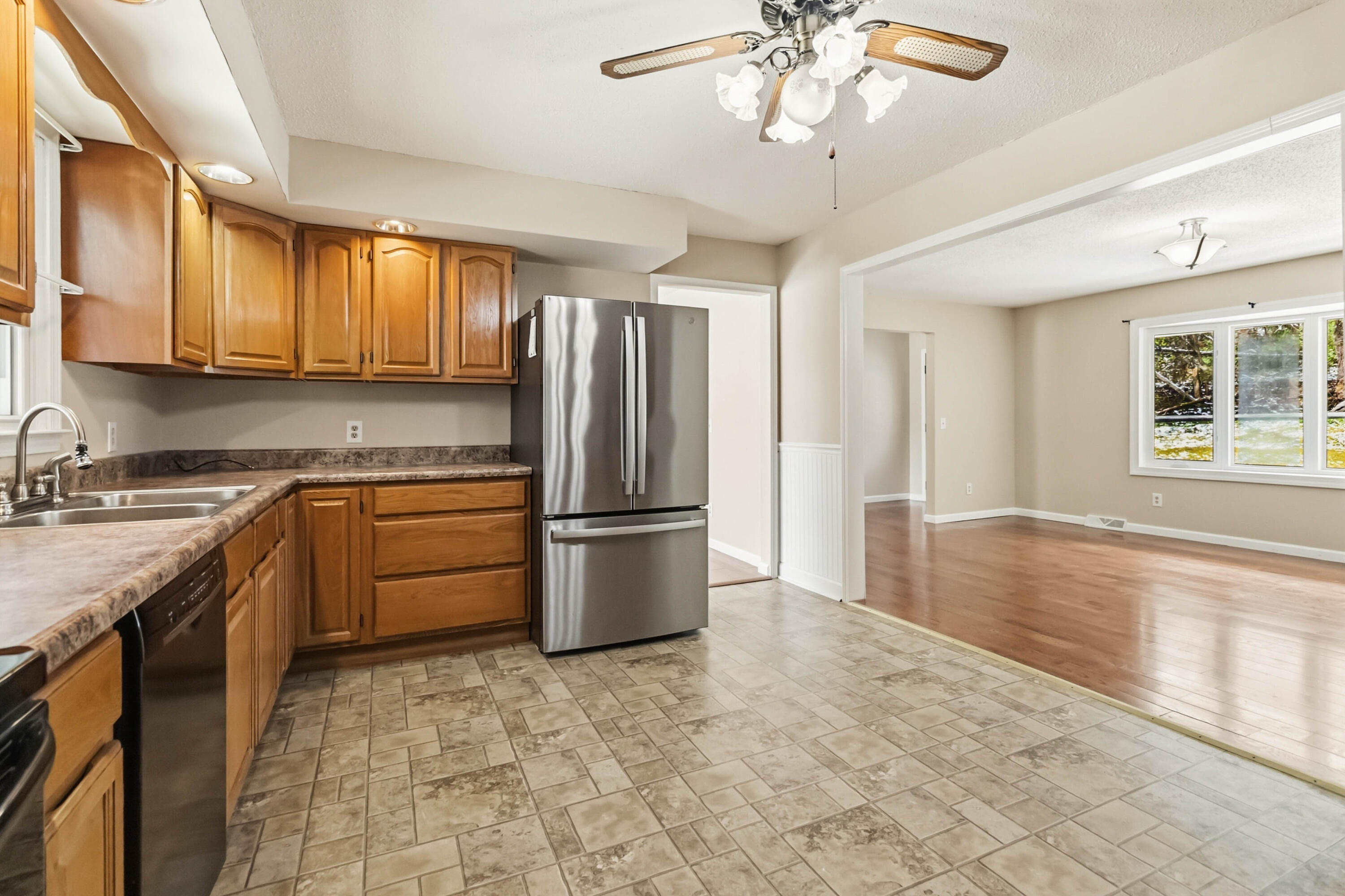 1388 Oak Ridge Road Corbin, KY 40701 - Photo 17 of 59 015