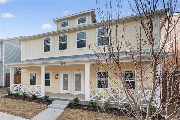 $2,395 | 502 East Kimball Street, Unit 2, Mansfield, TX 76063