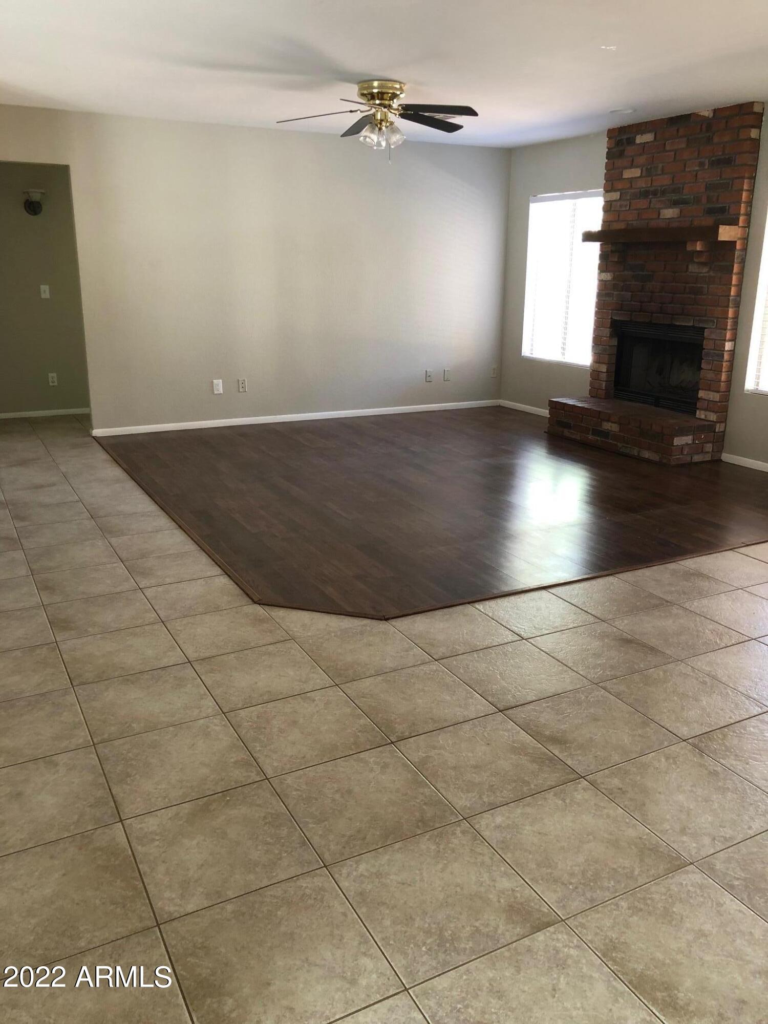 702 East Appaloosa Road Gilbert, AZ 85296 - Photo 4 of 26 IMG_2695