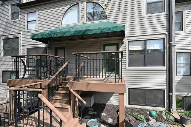 $2,750 | 441 West 10th Street, Kansas City, MO 64105