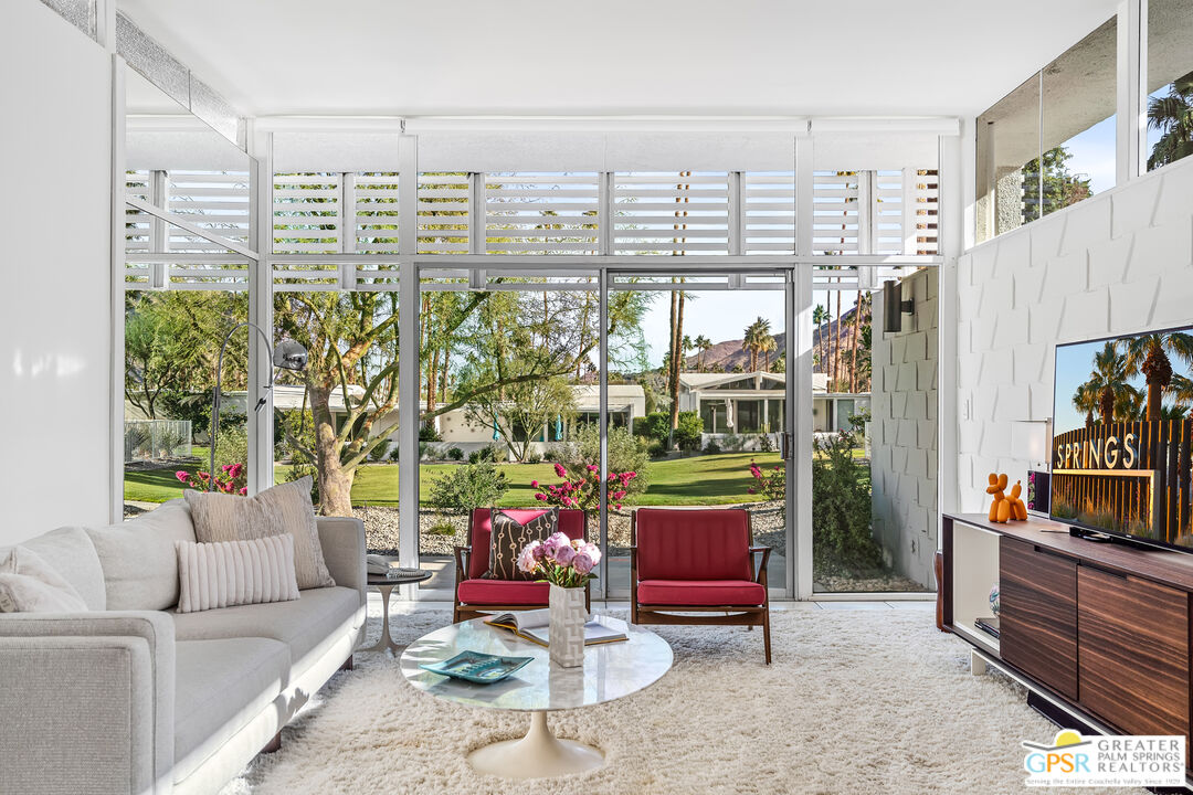 2324 South Sky View Drive Palm Springs, CA 92264 - Photo 12 of 73