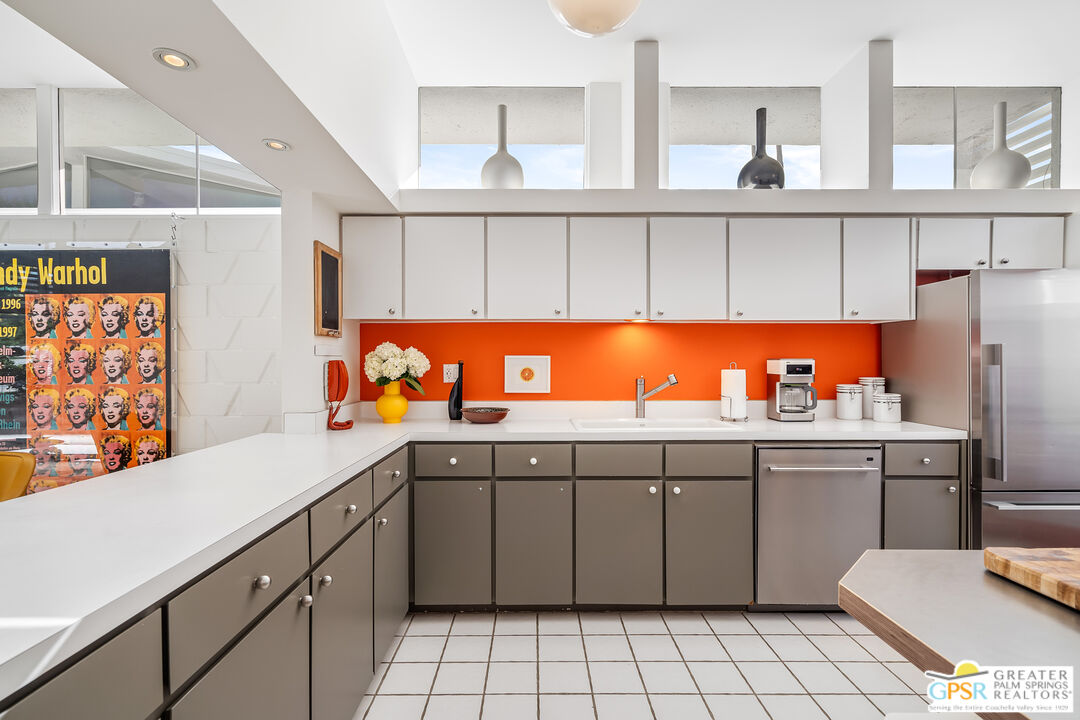 2324 South Sky View Drive Palm Springs, CA 92264 - Photo 23 of 73