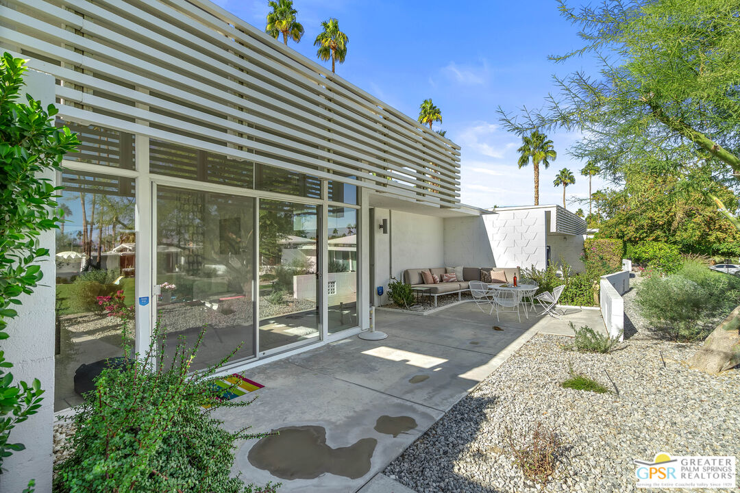 2324 South Sky View Drive Palm Springs, CA 92264 - Photo 45 of 73