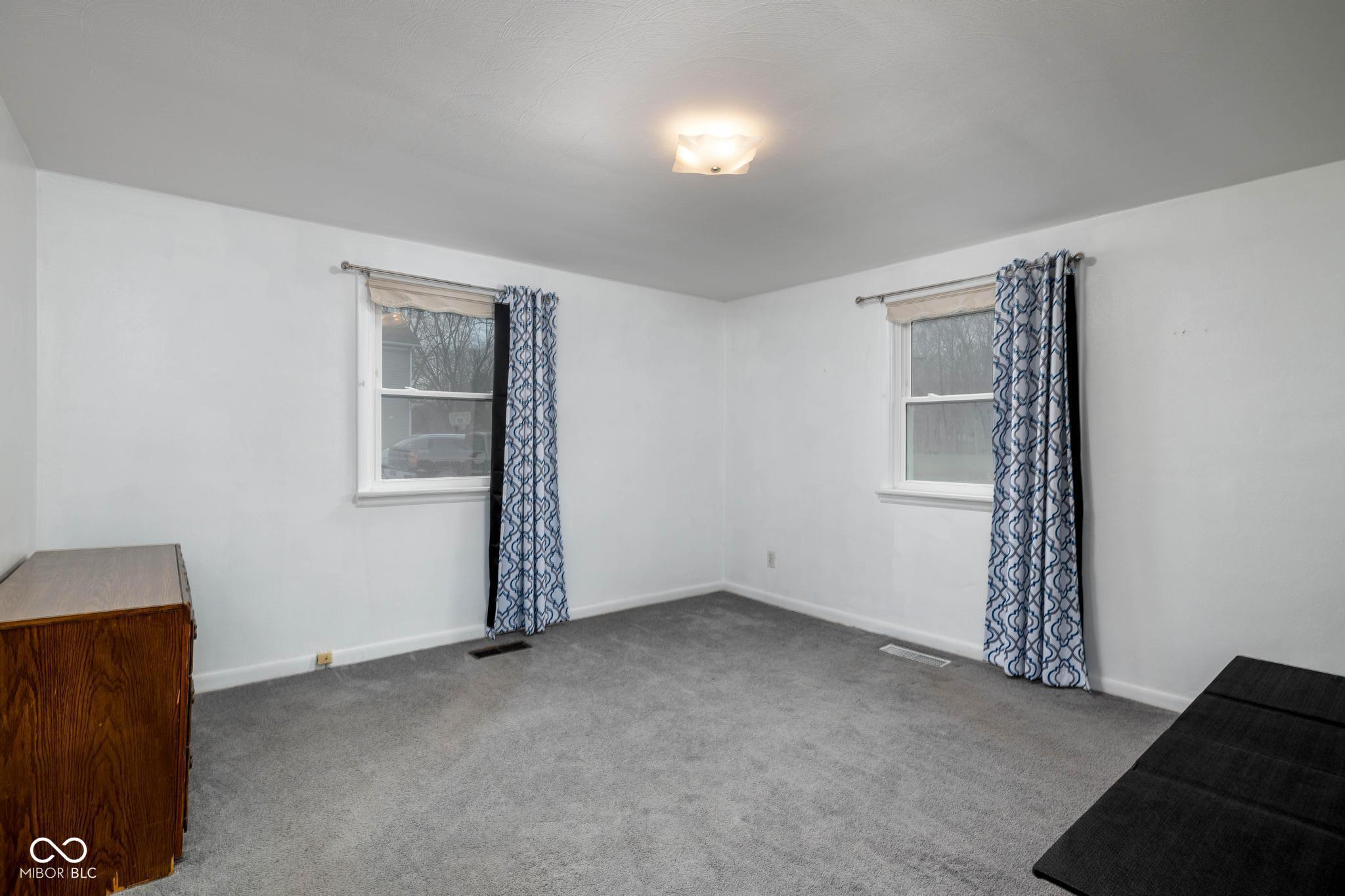 244 East 75th Street Anderson, IN 46013 - Photo 18 of 31