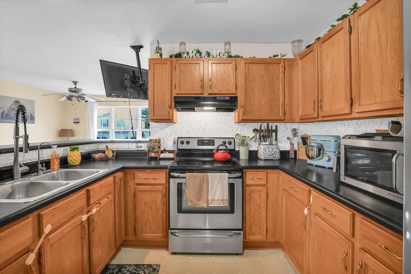 3434 Monarch Drive Decatur, IL 62526 - Photo 13 of 31