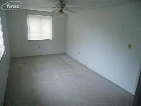 4130 Field Road Clio, MI 48420 - Photo 11 of 22 20359709-10.JPG