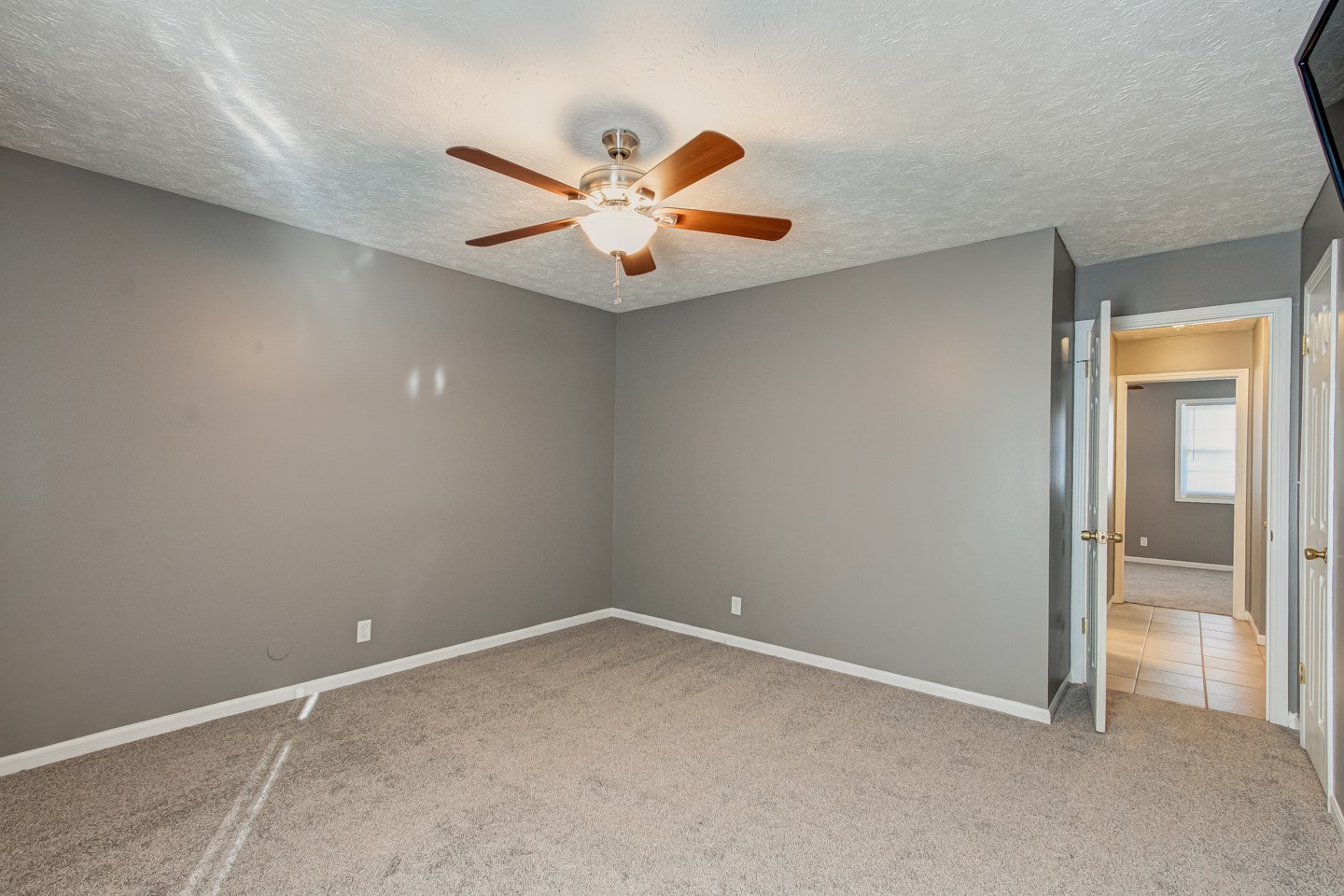 7507 Dry Branch Road Evansville, IN 47711 - Photo 12 of 22 Gallery Image 12