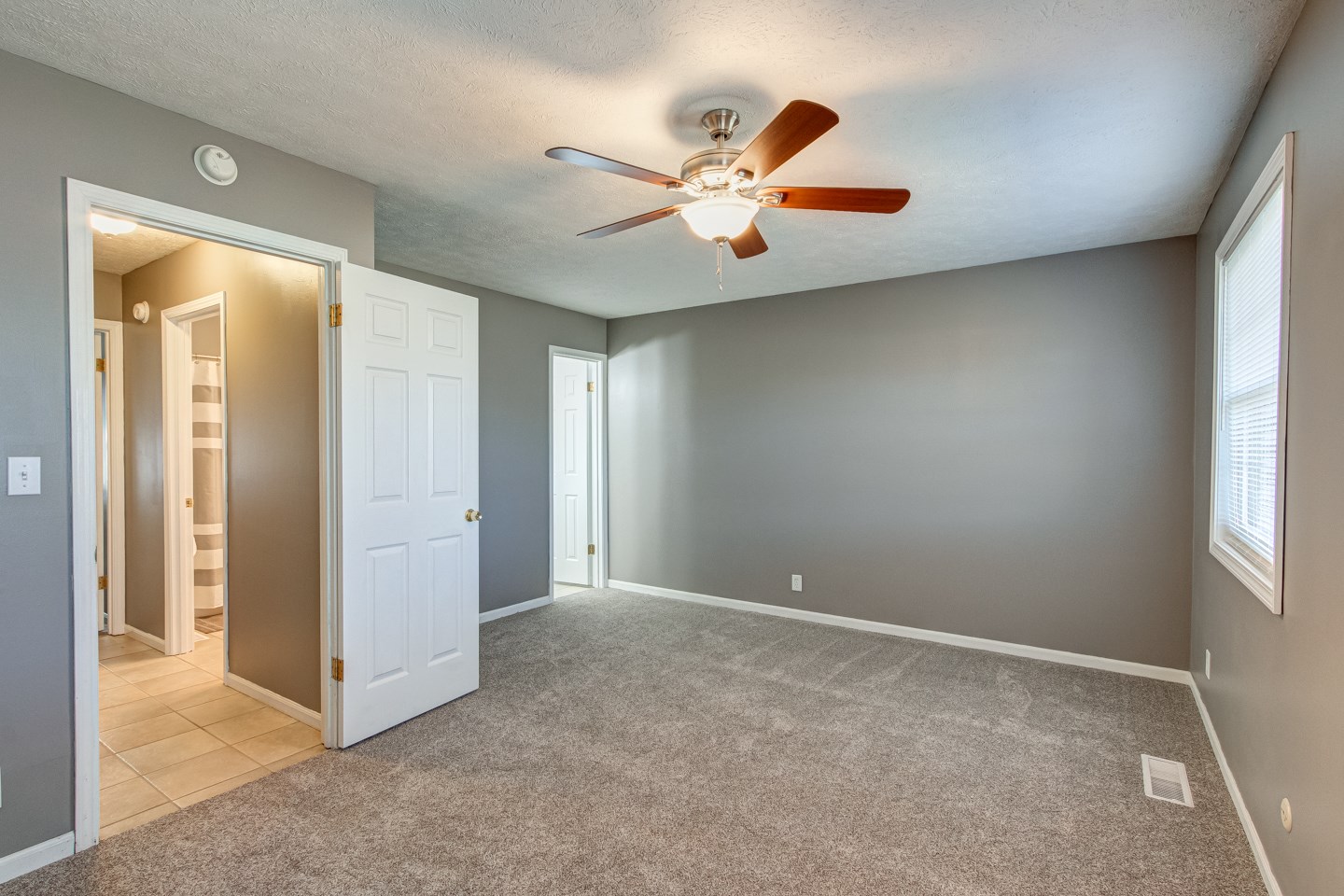 7507 Dry Branch Road Evansville, IN 47711 - Photo 14 of 22 Gallery Image 14