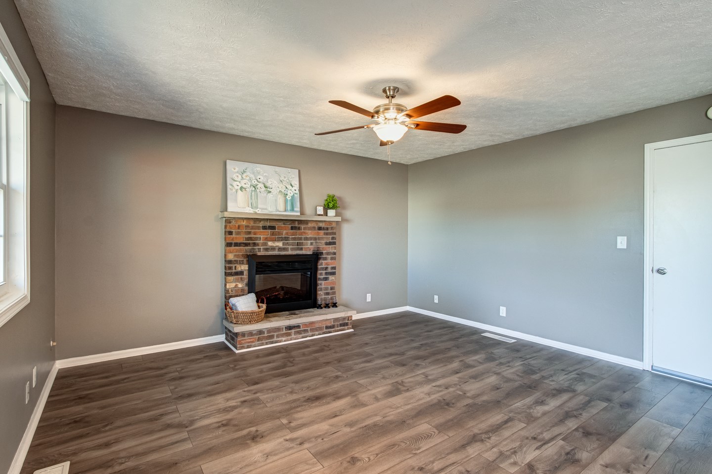 7507 Dry Branch Road Evansville, IN 47711 - Photo 9 of 22 Gallery Image 9