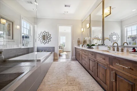 $799,000 | 1619 Calumet Street, Houston, TX 77004