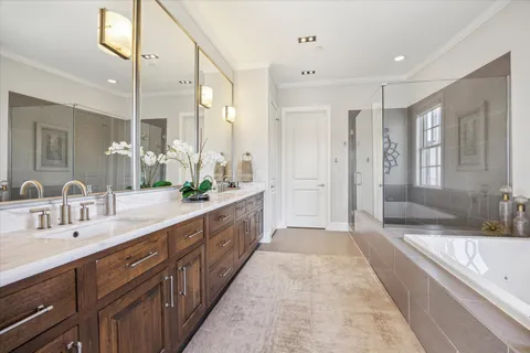 $799,000 | 1619 Calumet Street, Houston, TX 77004