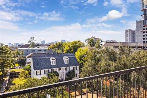 $799,000 | 1619 Calumet Street, Houston, TX 77004