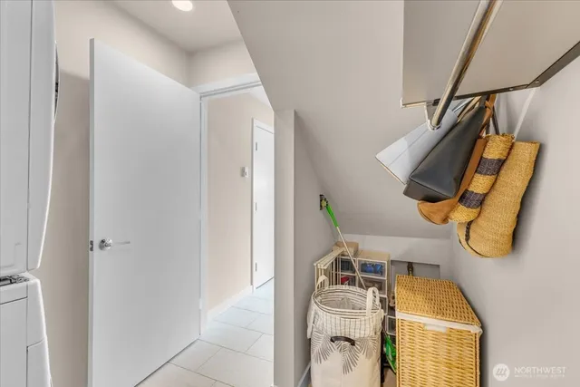 a view of utility room