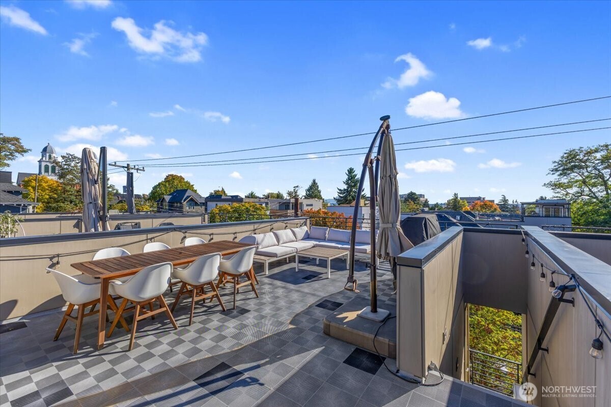 1602 East Marion Street Seattle, WA 98122 - Photo 3 of 28 a view of outdoor space with seating area
