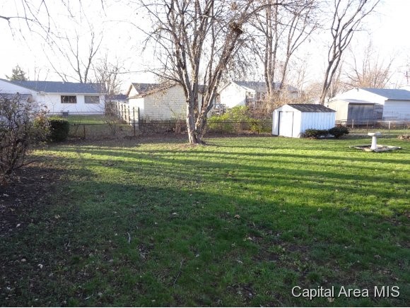 2031 Stonehenge Road Springfield, IL 62702 - Photo 9 of 10