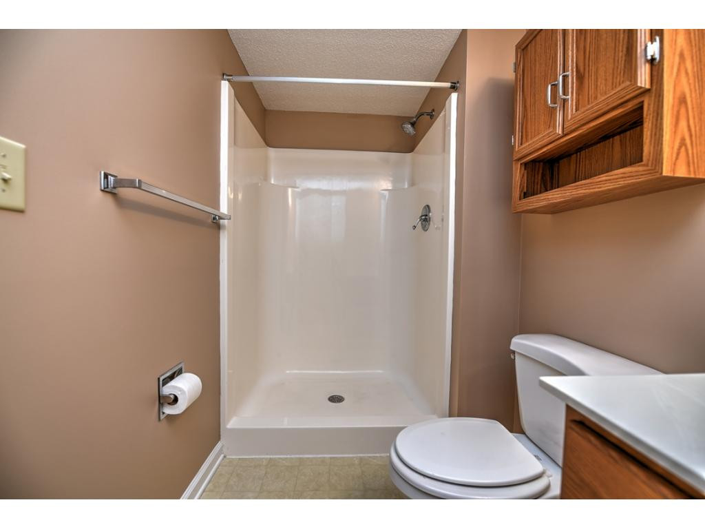 2700 Indian Ridge Road, Unit 5 Johnson City, TN 37604 - Photo 12 of 30 Photo 12