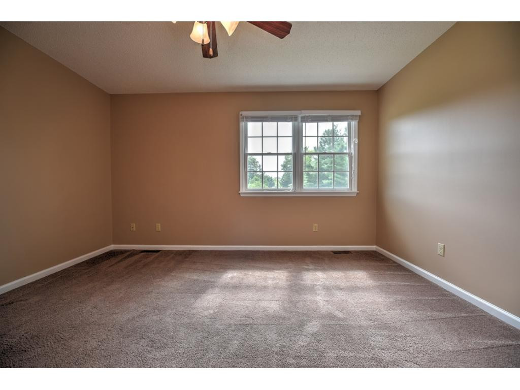 2700 Indian Ridge Road, Unit 5 Johnson City, TN 37604 - Photo 15 of 30 Photo 15