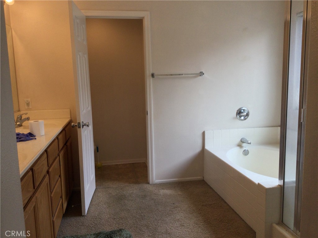 1763 Agrigento Avenue Riverside, CA 92507 - Photo 5 of 28