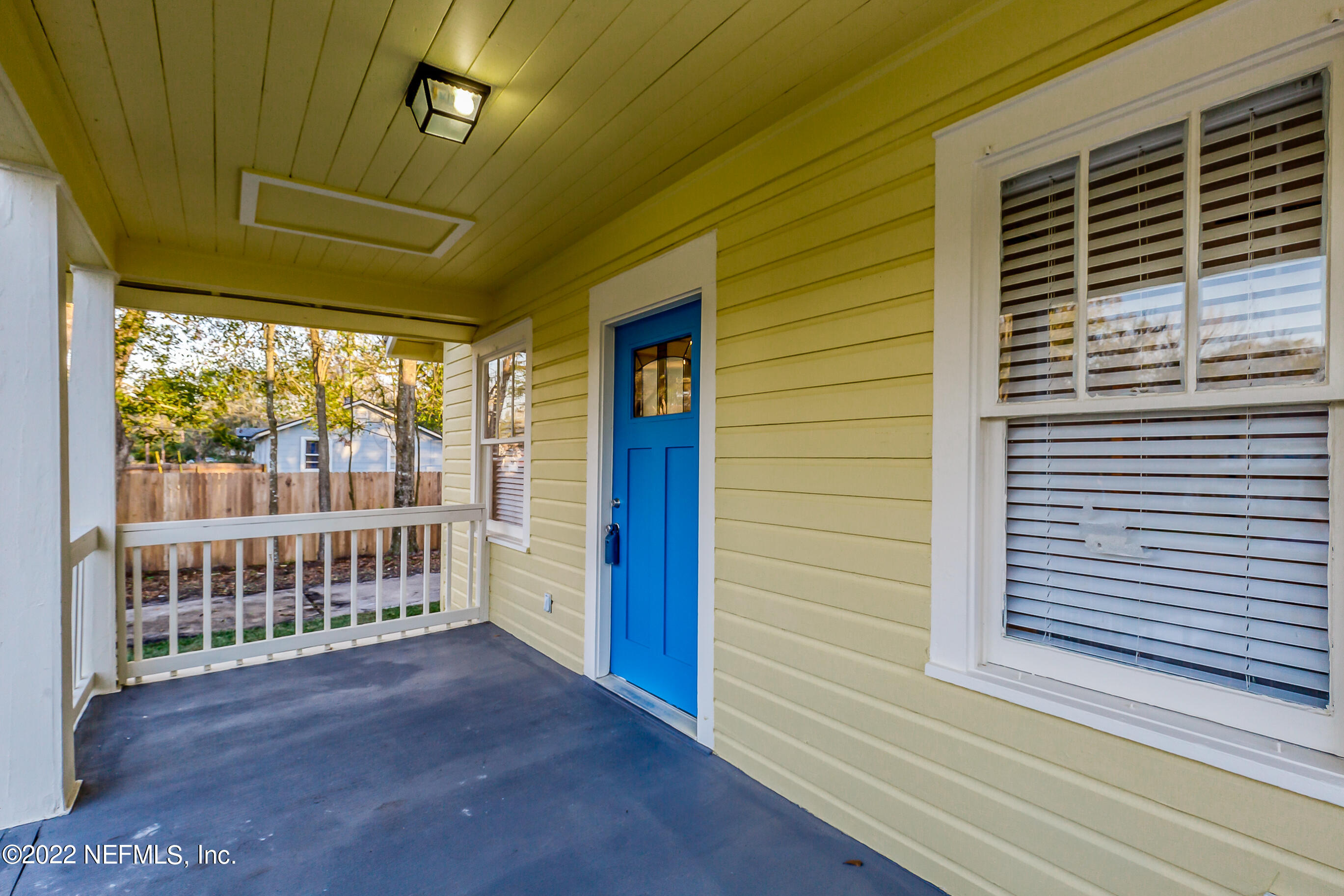 4012 Myra Street Jacksonville, FL 32205 - Photo 10 of 38 a view of porch with a small cabin